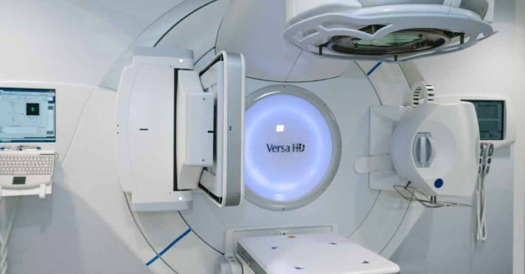 mri scan in chandigarh sector 22 - 86995 72364