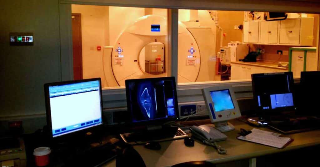 top rated ct scan in chandigarh - 8699572364