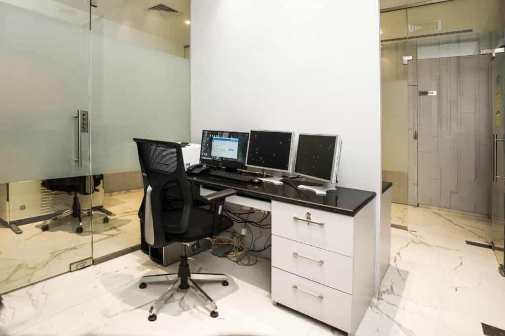 Advanced 128-slice PET-CT scanner gantry at MRI Chandigarh, offering ultra-high sensitivity and low-dose radiation protocols for patient safety.